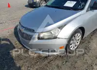 2011 Chevrolet Cruze фото