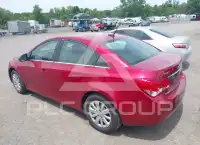 2011 Chevrolet Cruze фото