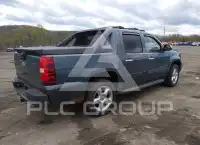2011 Chevrolet Avalanche photo
