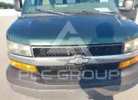 2011 Chevrolet Express photo