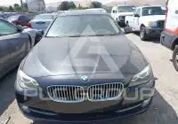 2011 BMW 550 фото