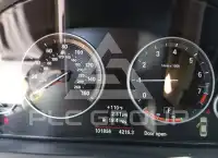 2011 BMW 550 фото
