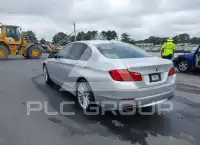 2011 BMW 550 фото