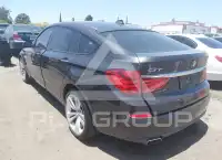 2011 BMW 550 photo