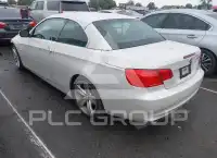2011 BMW 330 фото