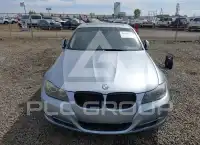 2011 BMW 330 photo