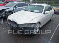 2011 BMW 330 фото