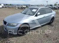 2011 BMW 330 photo