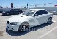 2011 BMW M3 photo