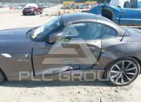 2011 BMW Z4 photo