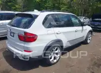 2011 BMW X5 фото