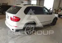 2011 BMW X5 фото