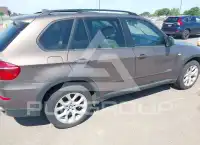 2011 BMW X5 photo