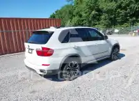 2011 BMW X5 photo