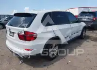 2011 BMW X5 фото