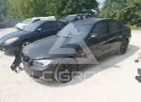 2011 BMW 328 фото