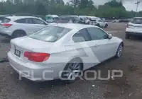 2011 BMW 328 photo