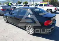 2011 BMW 328 photo