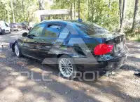 2011 BMW 328 photo