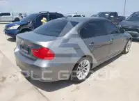 2011 BMW 328 photo
