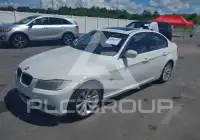 2011 BMW 328 photo