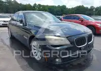 2011 BMW 750 photo