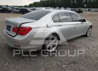 2011 BMW 750 photo
