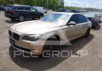 2011 BMW 750 фото