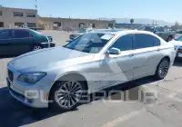 2011 BMW 750 фото