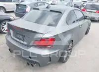 2011 BMW 135 фото