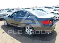 2011 BMW 528 photo