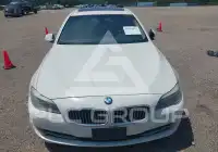 2011 BMW 528 фото