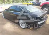 2011 BMW 335 photo