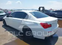 2011 BMW 740 фото