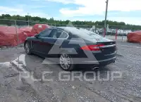 2011 Jaguar XF фото