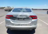 2011 Jaguar XF photo