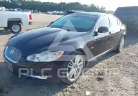 2011 Jaguar XF фото