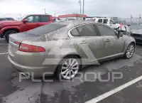 2011 Jaguar XF photo
