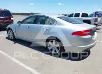 2011 Jaguar XF photo