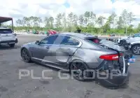 2011 Jaguar XF фото