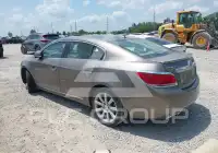 2011 Buick LACROSSE photo