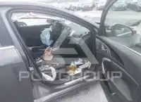 2011 Buick REGAL фото