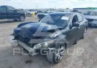 2011 Infinity M56 фото