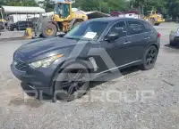 2011 Infinity FX35 photo