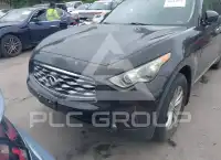 2011 Infinity FX35 photo