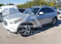 2011 Infinity FX35 photo