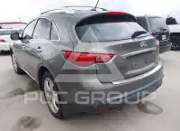 2011 Infinity FX35 photo