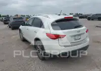 2011 Infinity FX35 photo