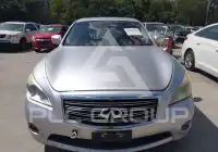 2011 Infinity M37 photo