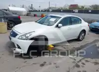 2011 Infinity G37 фото